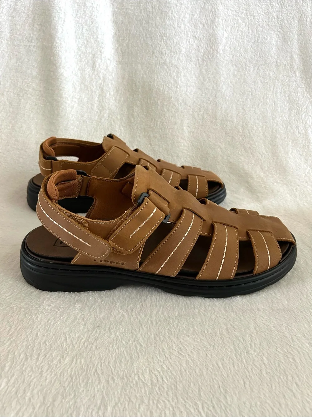 Propet Hunter Fisherman's Sandals Mens Size 11 3E Tan Leather Casual New in Box